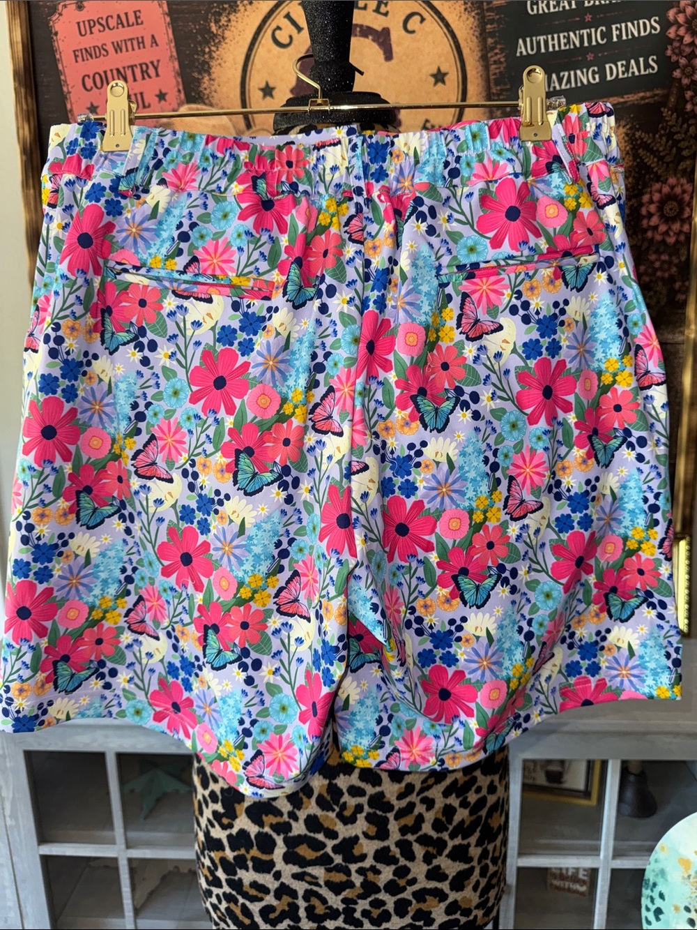 SALTY WAVE Bright Floral Butterfly Women's Short- Size XL - Picture 3 of 6